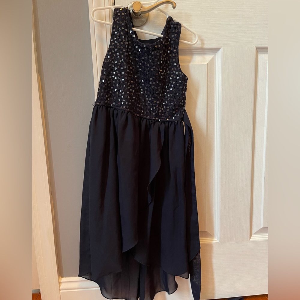 Zunie navy blue size 7